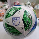 Premium Match Football 04